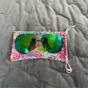 Lilly Pulitzer Sunglasses with Pouch
